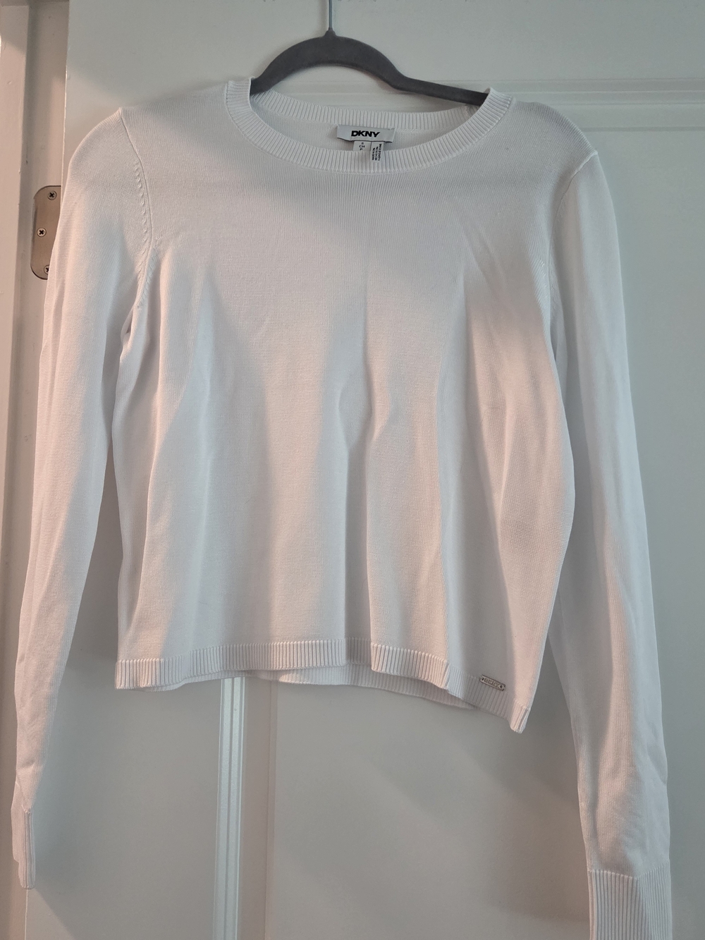 DKNY White Lightweight Knit Crew Neck Sweater Size Small